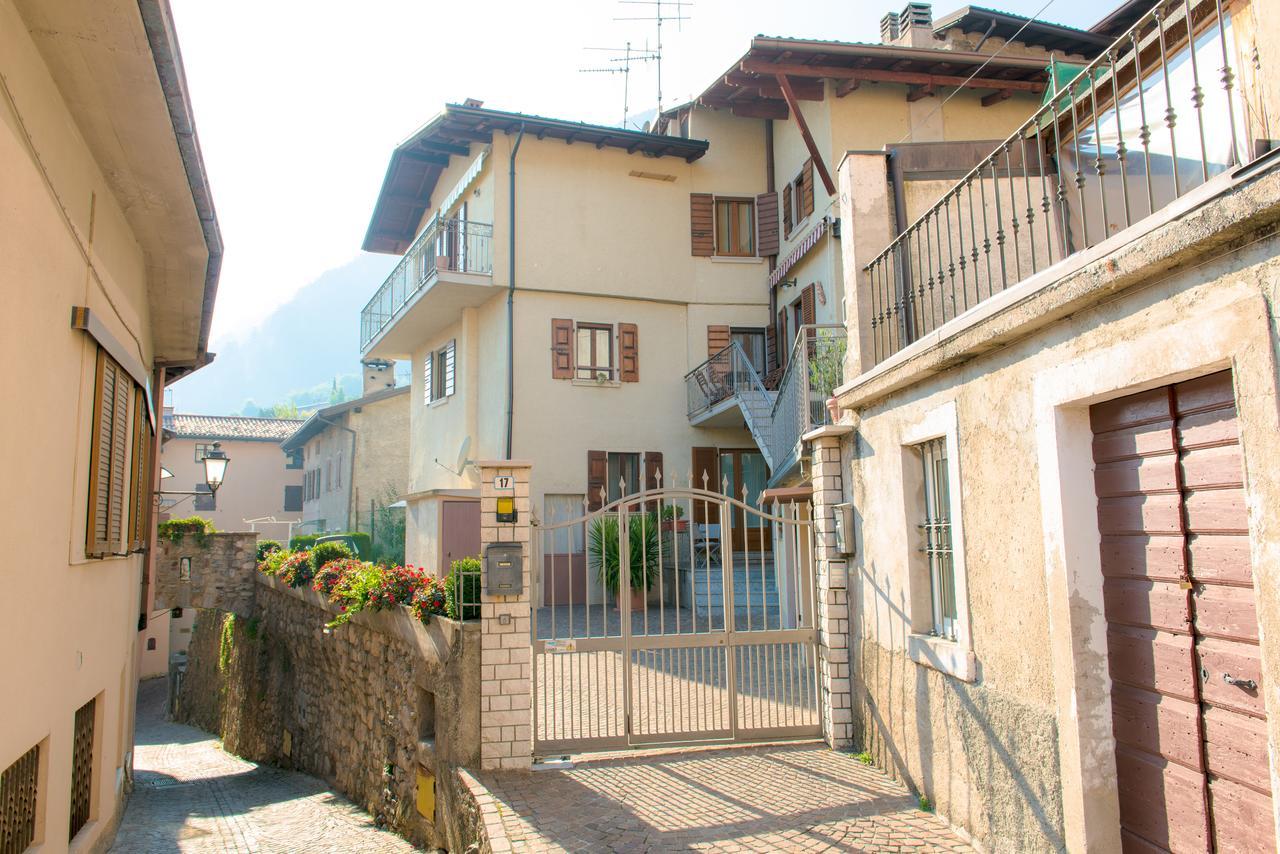 Casa Del Borgo Vesio Lejlighed Tremosine Eksteriør billede